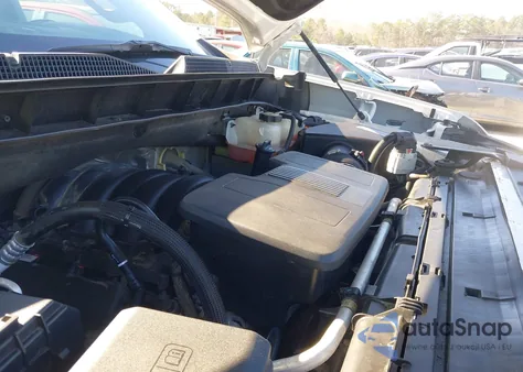 2021 Chevrolet Silverado 1500 4Wd Short Bed Lt from USA, damaged, VIN 1GCUYDED4MZ240179